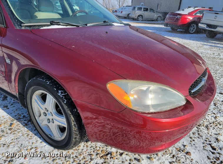image for item LL9741 2002 Ford Taurus