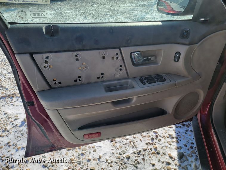 image for item LL9741 2002 Ford Taurus