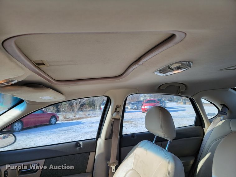 image for item LL9741 2002 Ford Taurus