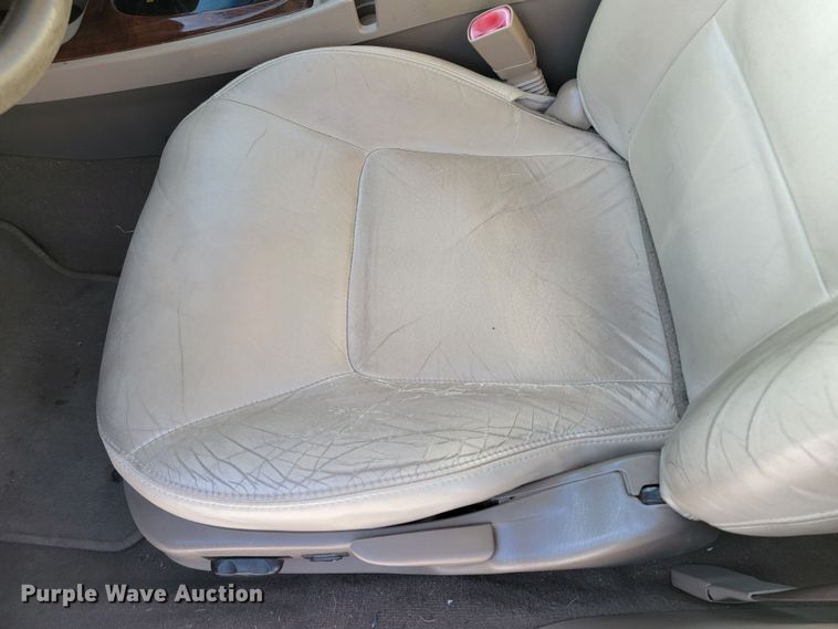 image for item LL9741 2002 Ford Taurus