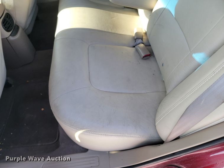 image for item LL9741 2002 Ford Taurus