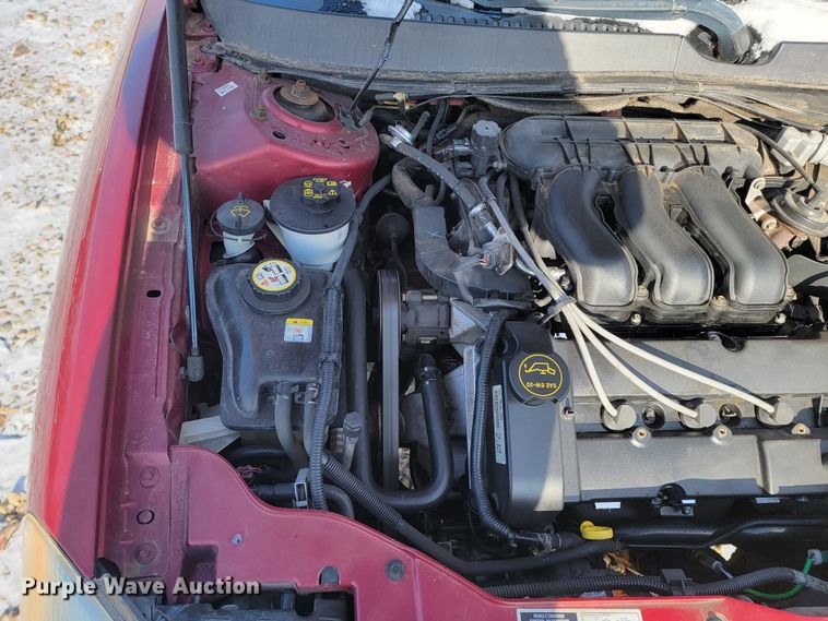 image for item LL9741 2002 Ford Taurus