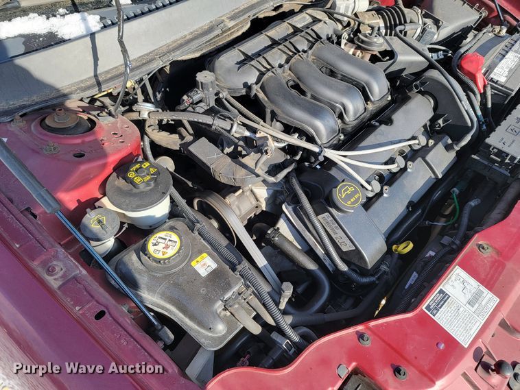 image for item LL9741 2002 Ford Taurus