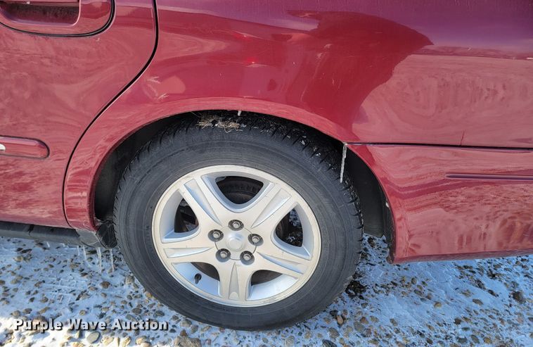 image for item LL9741 2002 Ford Taurus