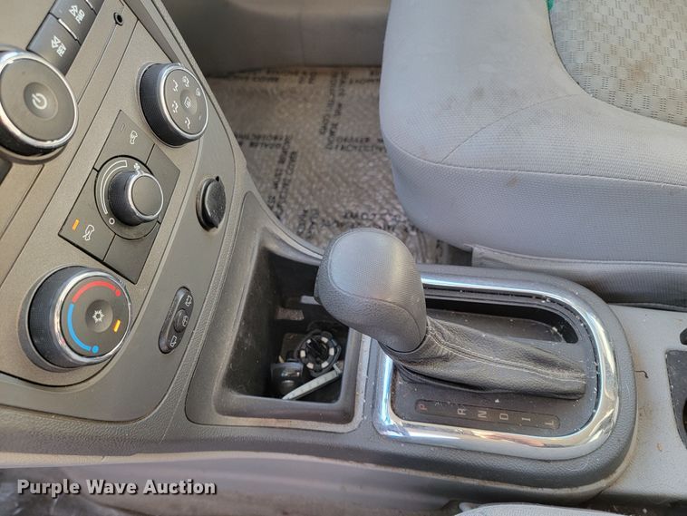 image for item LL9742 2010 Chevrolet HHR LT