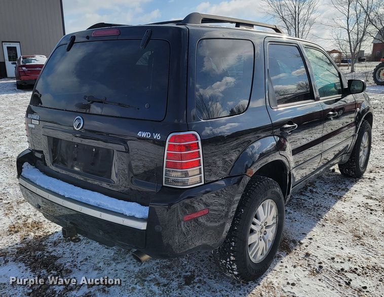 image for item LL9743 2005 Mercury Mariner  SUV