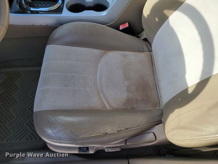 image for item LL9743 2005 Mercury Mariner  SUV