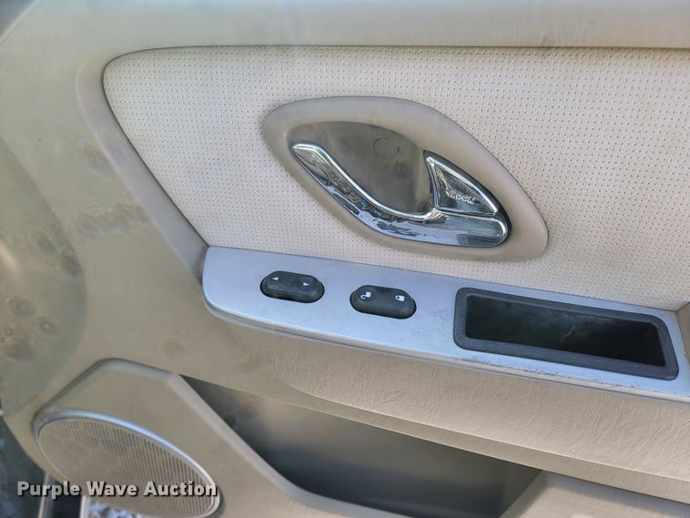 image for item LL9743 2005 Mercury Mariner  SUV