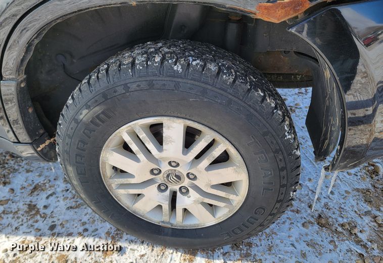 image for item LL9743 2005 Mercury Mariner  SUV