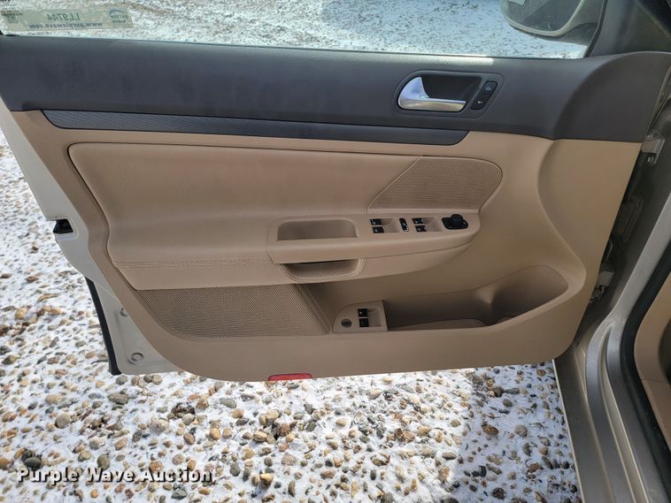 image for item LL9744 2006 Volkswagen Jetta