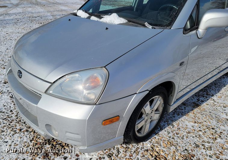 image for item LL9745 2003 Suzuki Aerio SX