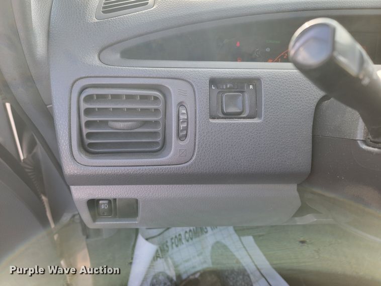 image for item LL9745 2003 Suzuki Aerio SX