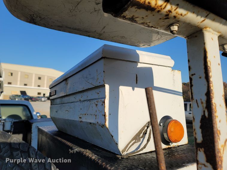 image for item LN9728 2007 Ford F550 Super Duty  bucket truck