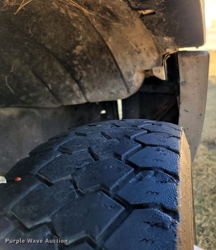 image for item LN9728 2007 Ford F550 Super Duty  bucket truck