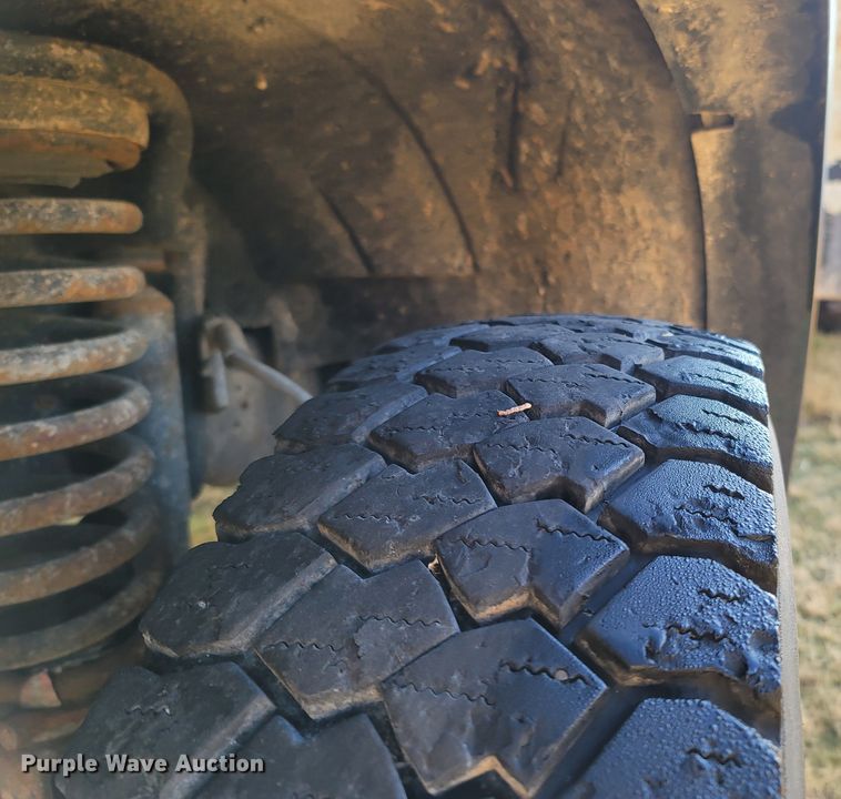 image for item LN9728 2007 Ford F550 Super Duty  bucket truck