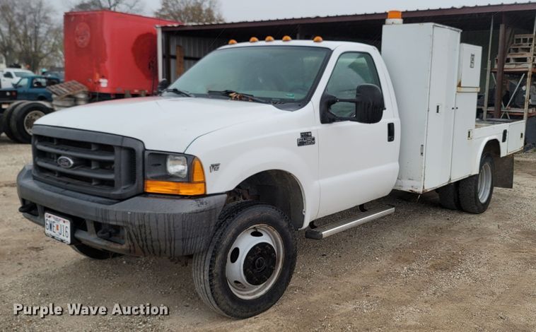 image for item LN9735 1999 Ford F450 Super Duty  utility / service truck