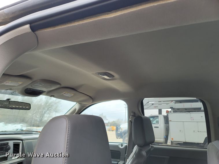 image for item LN9764 2010 Dodge Ram 5500  utility / service truck