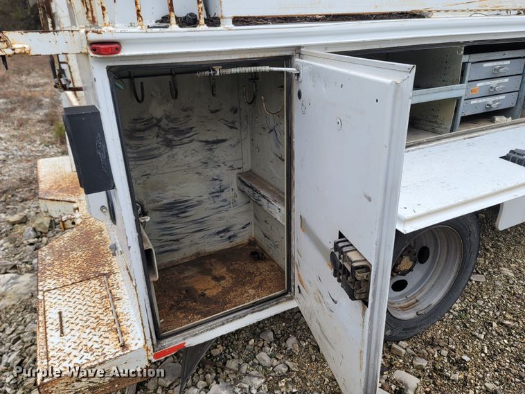 image for item LN9764 2010 Dodge Ram 5500  utility / service truck