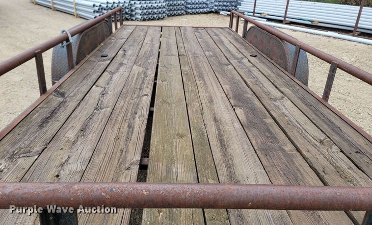 image for item LN9769 2000 Double L  utility trailer