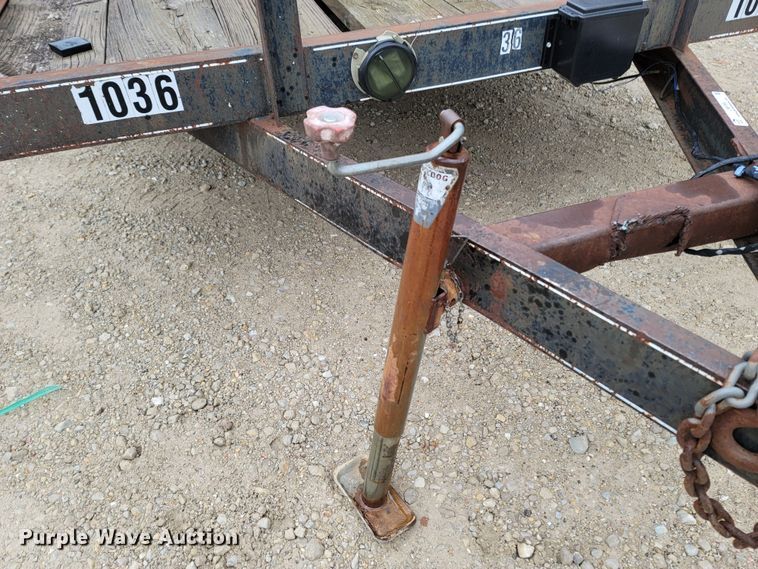 image for item LN9769 2000 Double L  utility trailer