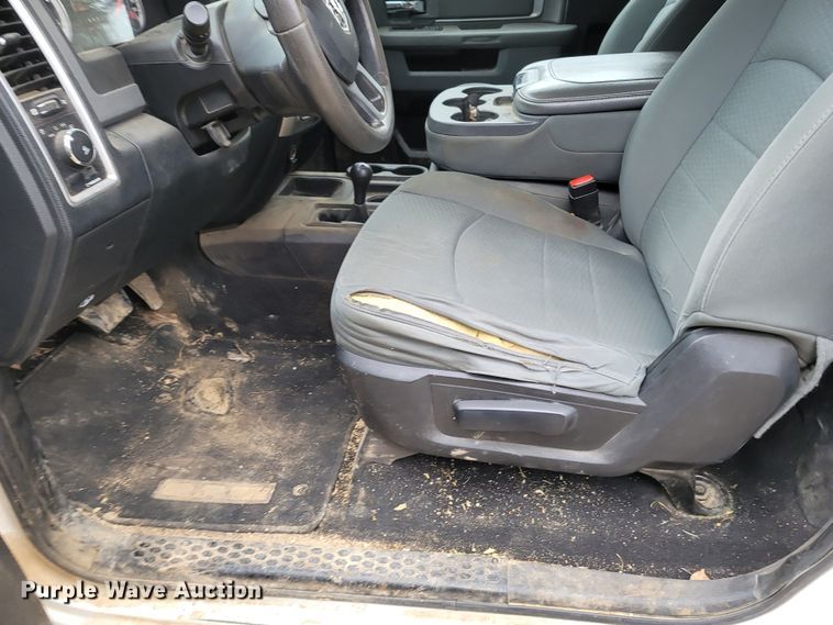 image for item LN9770 2014 Dodge Ram 5500HD  bucket truck