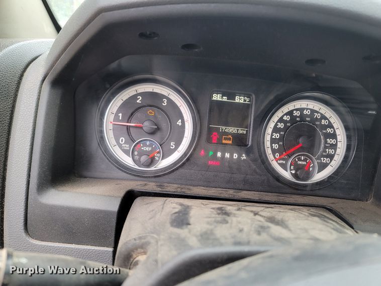 image for item LN9770 2014 Dodge Ram 5500HD  bucket truck