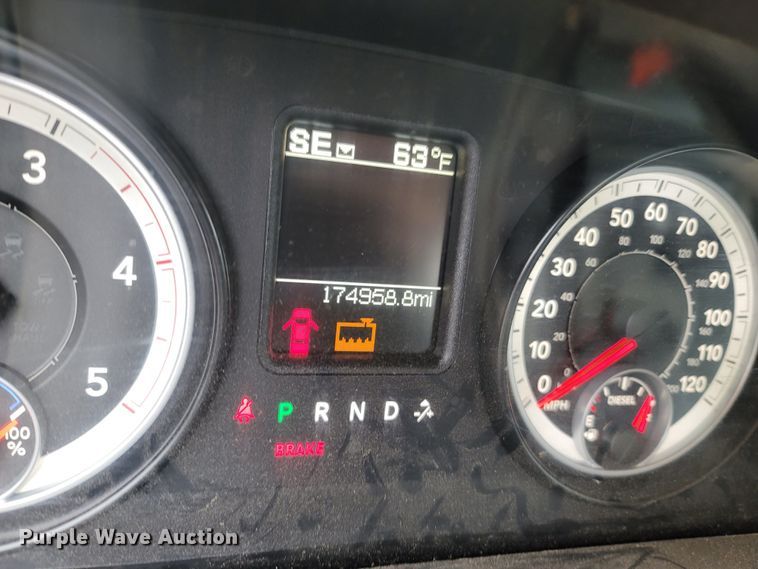 image for item LN9770 2014 Dodge Ram 5500HD  bucket truck