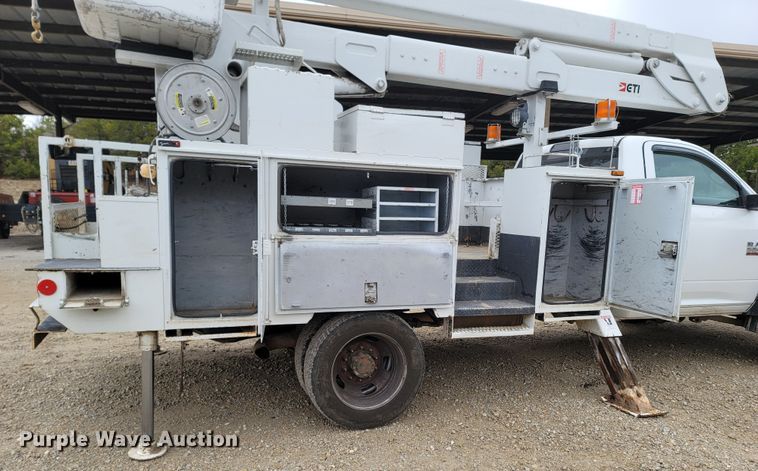 image for item LN9770 2014 Dodge Ram 5500HD  bucket truck