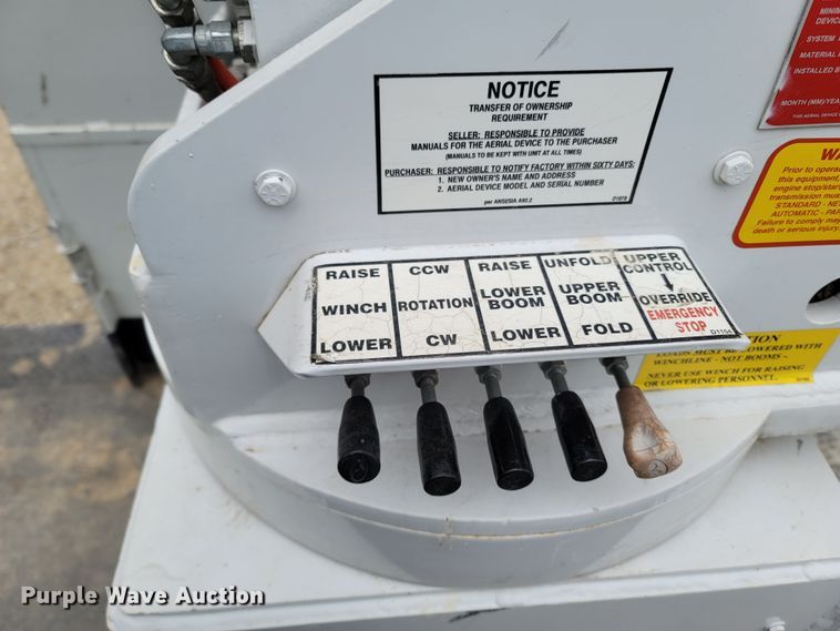 image for item LN9770 2014 Dodge Ram 5500HD  bucket truck