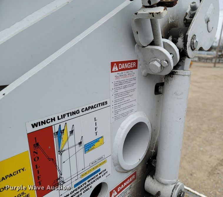 image for item LN9770 2014 Dodge Ram 5500HD  bucket truck