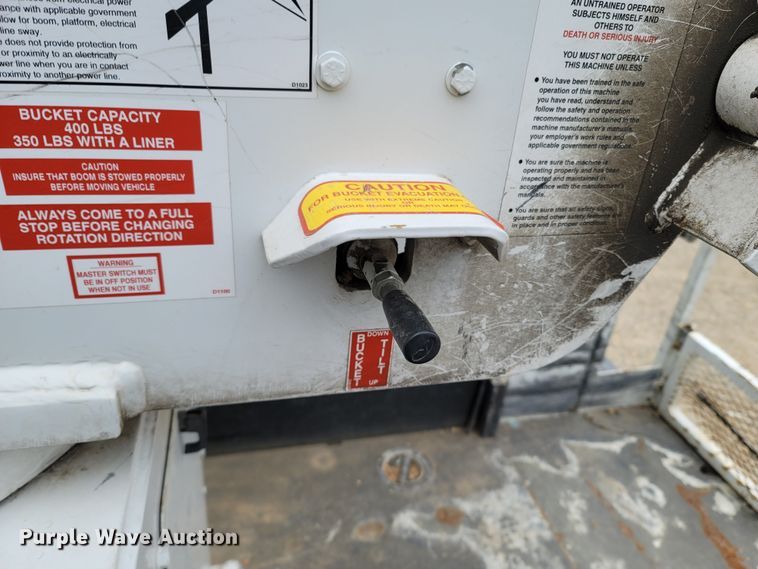 image for item LN9770 2014 Dodge Ram 5500HD  bucket truck