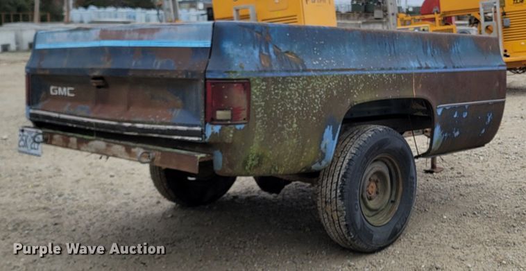 image for item LN9771 1985 Shop built  utility trailer