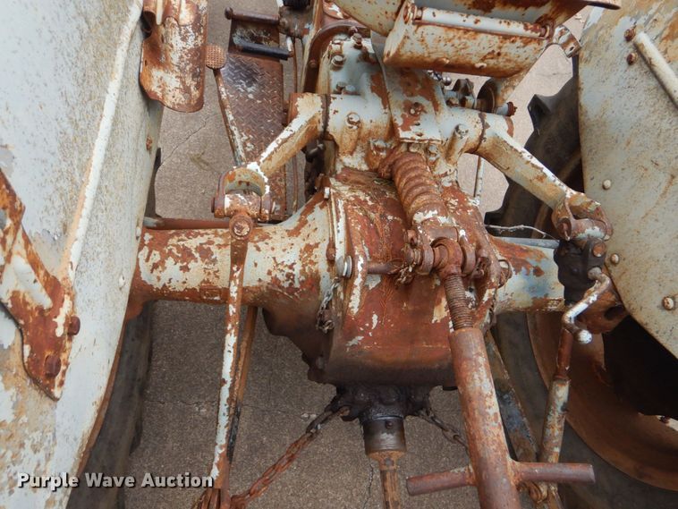 image for item LS9928 1950 Ferguson TO-20  tractor