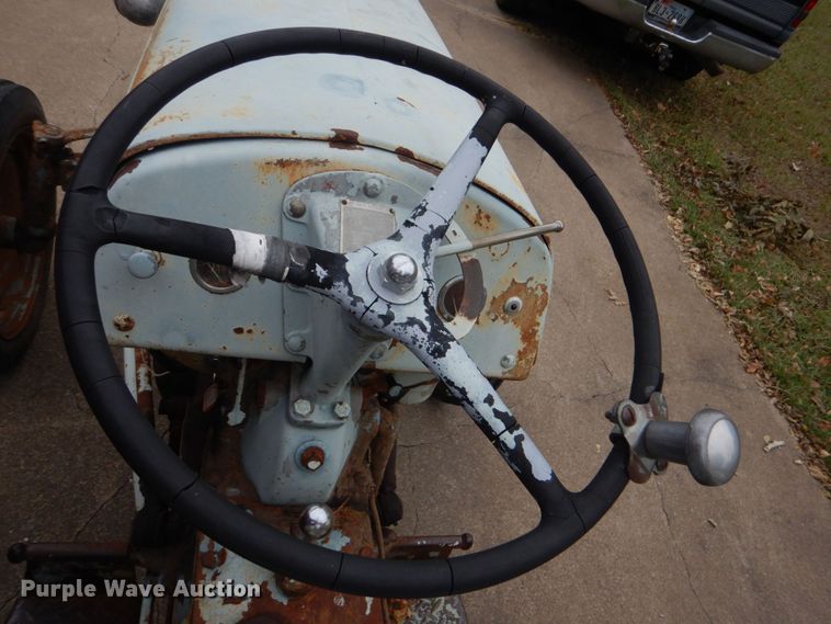 image for item LS9928 1950 Ferguson TO-20  tractor