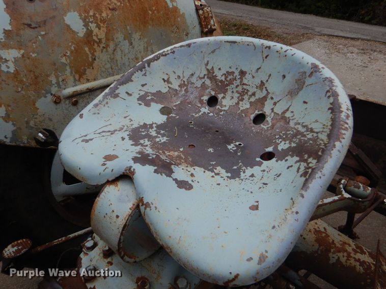 image for item LS9928 1950 Ferguson TO-20  tractor