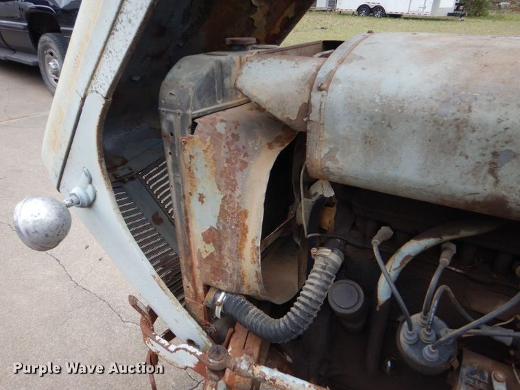 image for item LS9928 1950 Ferguson TO-20  tractor