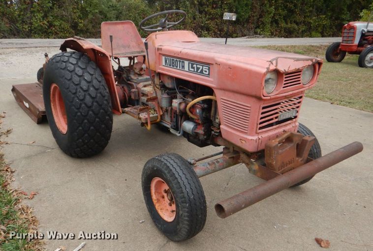 image for item LS9929 Kubota L175  tractor