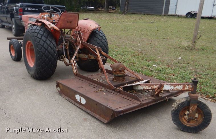 image for item LS9929 Kubota L175  tractor