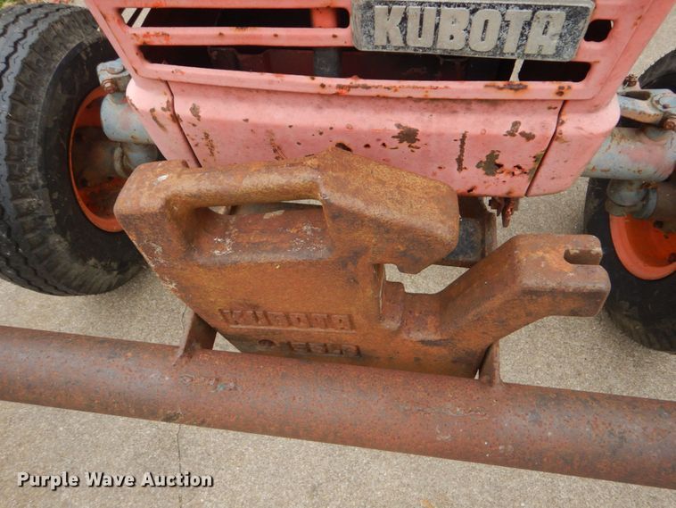 image for item LS9929 Kubota L175  tractor