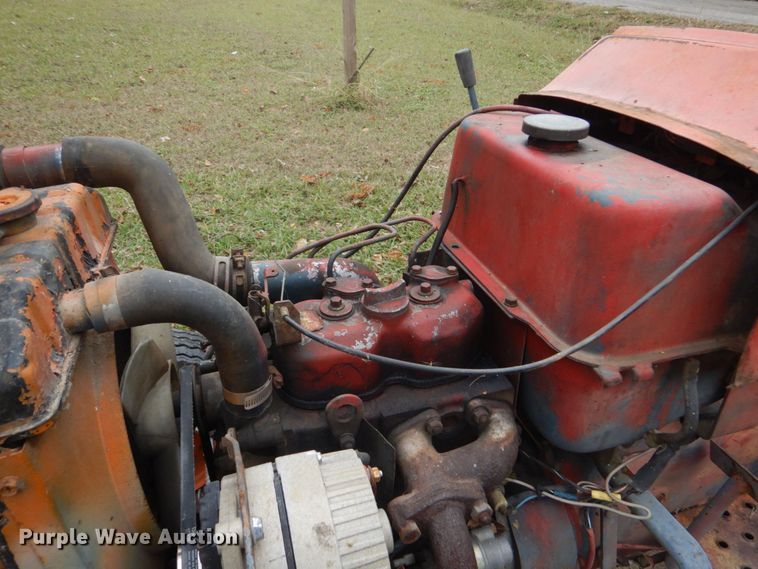 image for item LS9929 Kubota L175  tractor