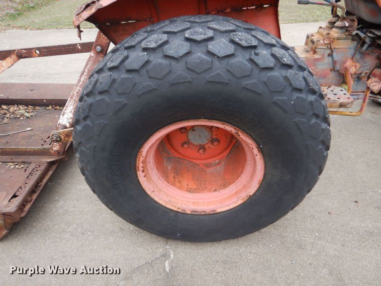 image for item LS9929 Kubota L175  tractor