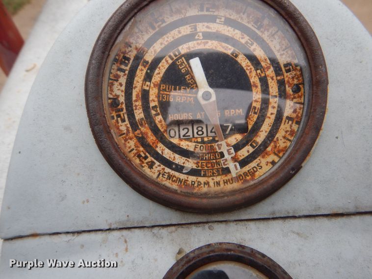 image for item LS9931 Ford 841  tractor