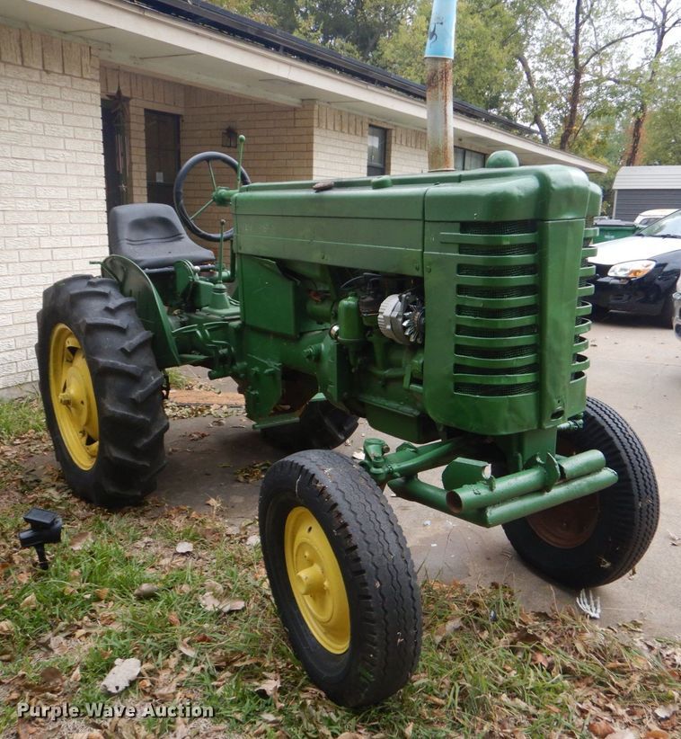 image for item LS9932 1949 John Deere M  tractor