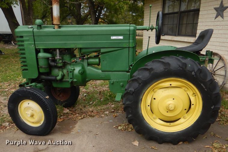 image for item LS9932 1949 John Deere M  tractor