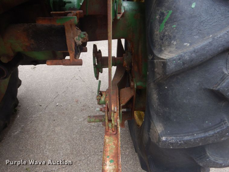 image for item LS9932 1949 John Deere M  tractor