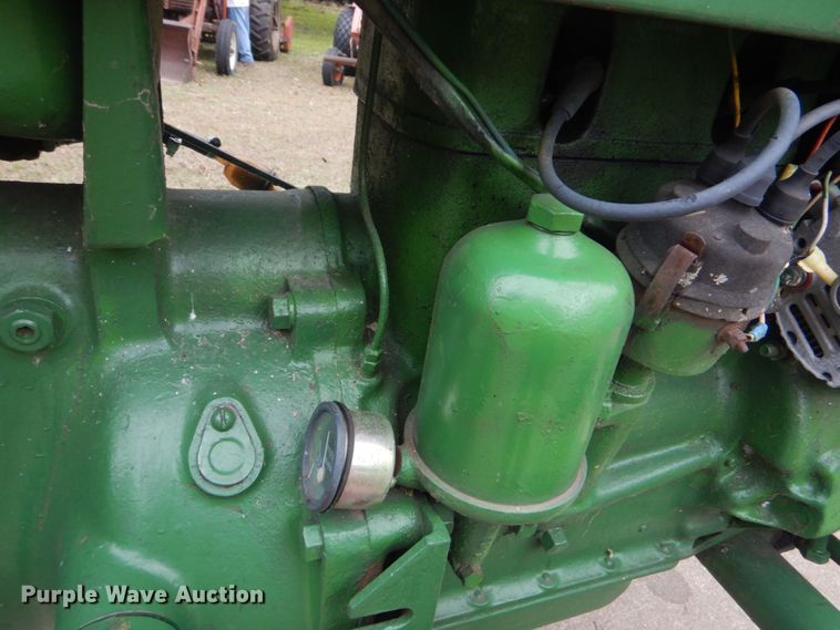 image for item LS9932 1949 John Deere M  tractor