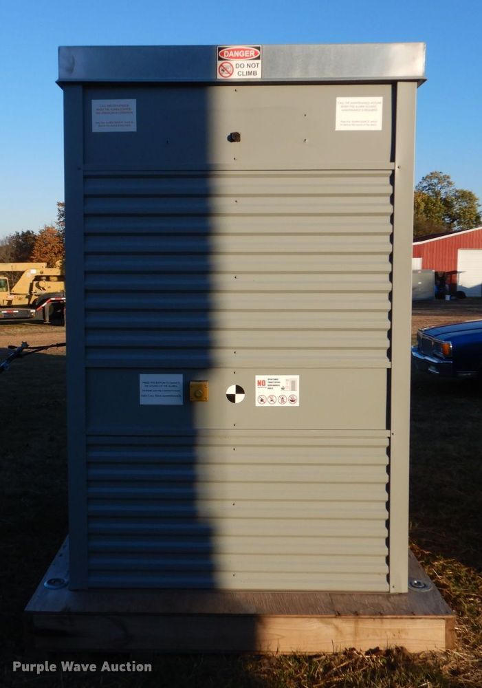 image for item LS9941 Darley  well pump house