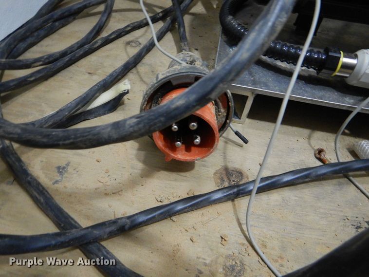 image for item LS9941 Darley  well pump house