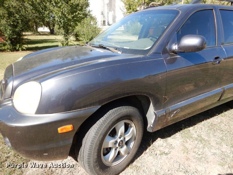 image for item LU9656 2005 Hyundai Santa Fe  SUV