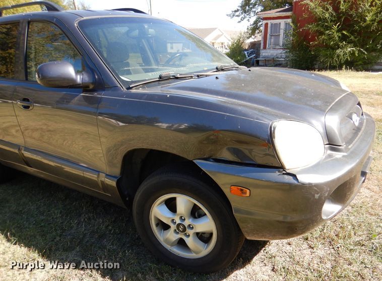 image for item LU9656 2005 Hyundai Santa Fe  SUV